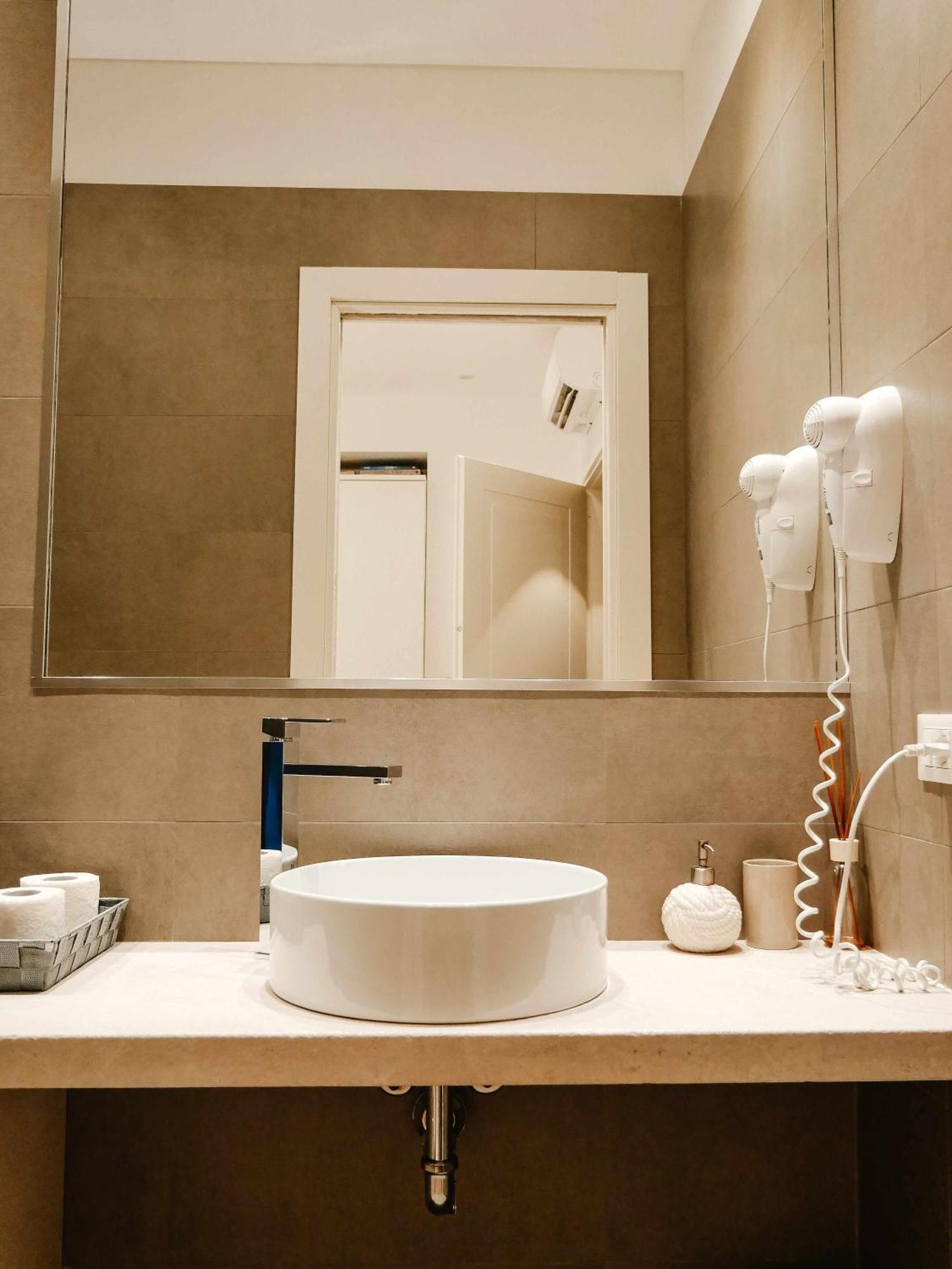 Ceo Luxury Suite Di カリアリ エクステリア 写真