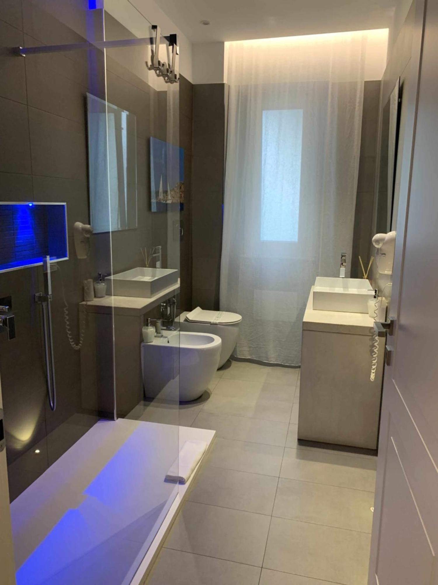 Ceo Luxury Suite Di カリアリ エクステリア 写真
